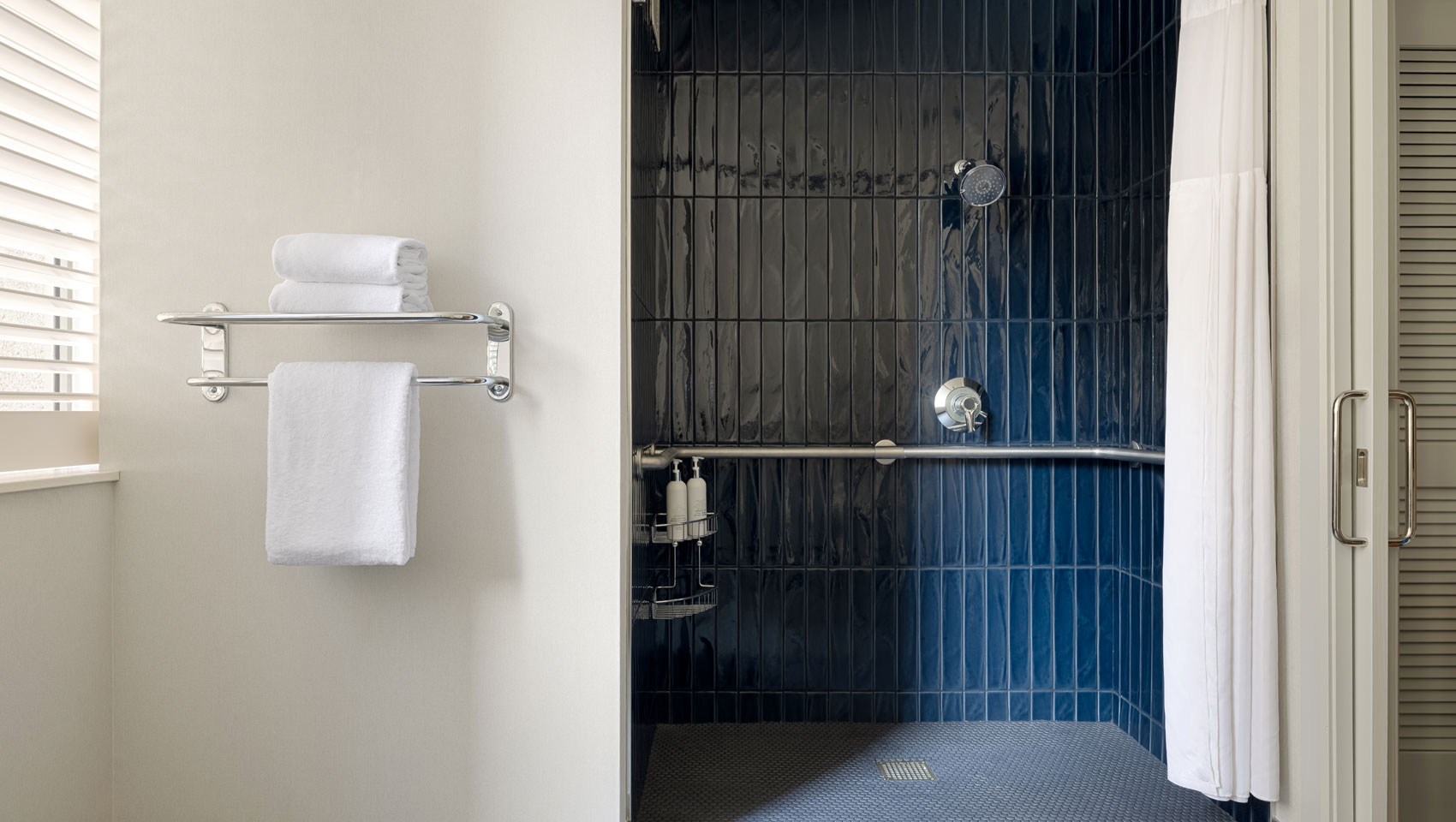 ADA shower at Kimpton Hotel Monaco Seattle